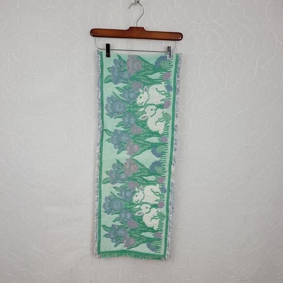 Easter Table Runner Green Pink Hand Knit Cotton Bunny Rabbit Eggs Tulips Spring - Picture 6 of 9